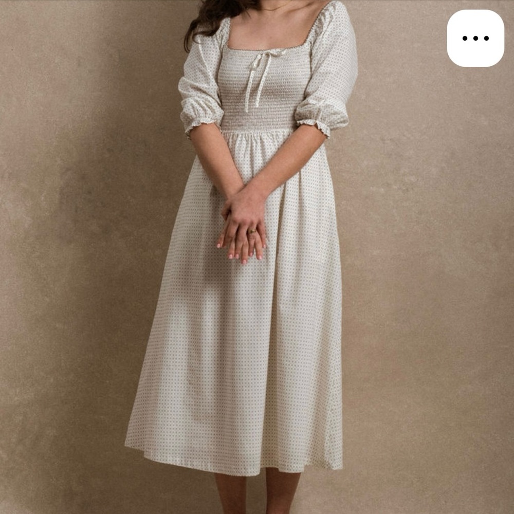 Alivia Dress - Cream LOOKING TO TRADE FOR S OR M